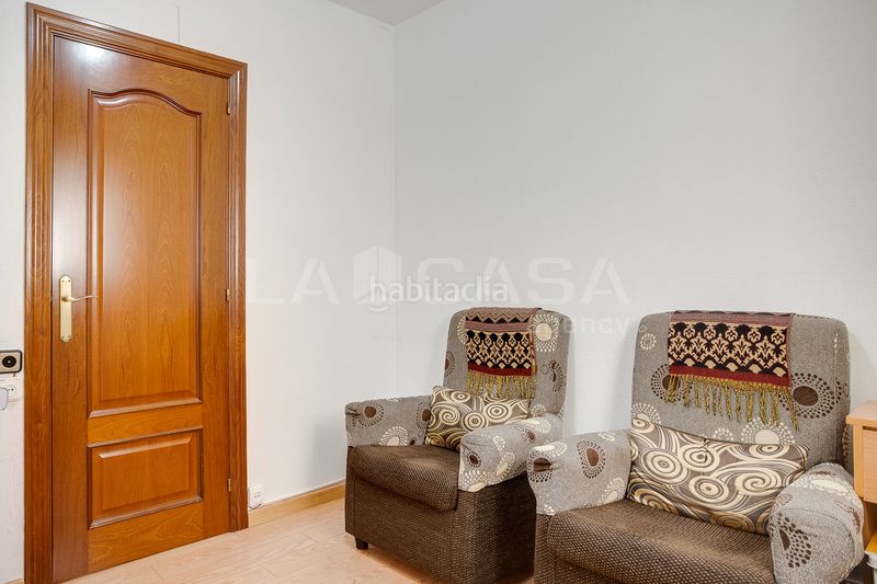 Foto bf714b49-aa3d-4079-ba22-204c322c0f8f. Pis a Sant Martí de Provençals Barcelona