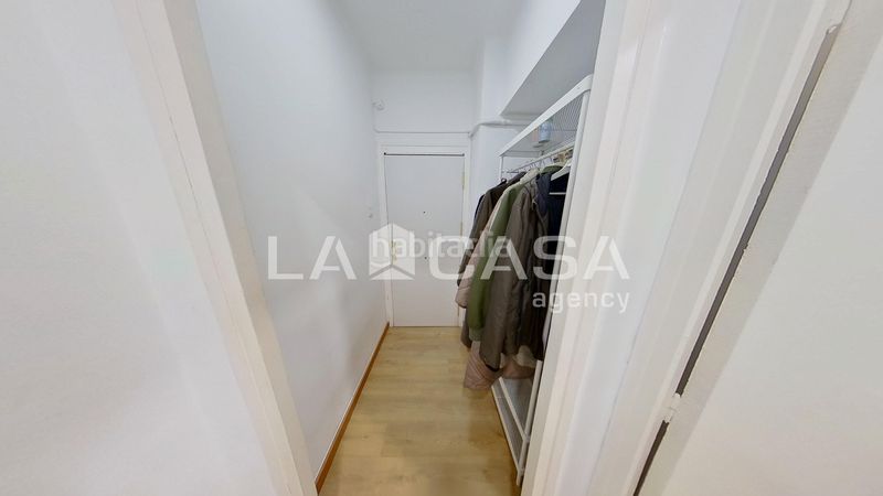 Foto dc2a2582-aeb4-43cc-b112-e211095479e4. Pis a Sant Martí de Provençals Barcelona