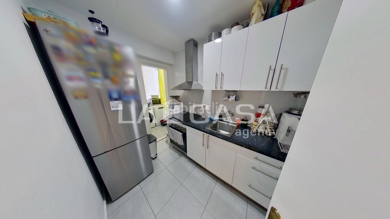 Foto e4d5bd80-7a23-472e-ab88-cbf136d96814. Pis a Sant Martí de Provençals Barcelona