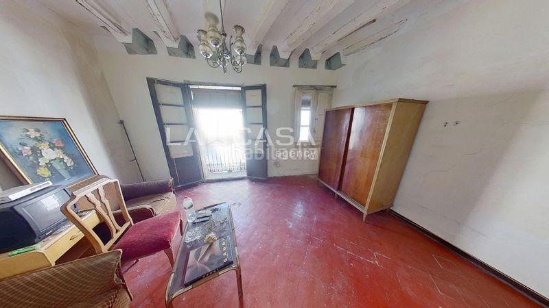 Foto 0ba9021f-90eb-48ba-9445-d53361f0009f. Àtic a Raval Barcelona