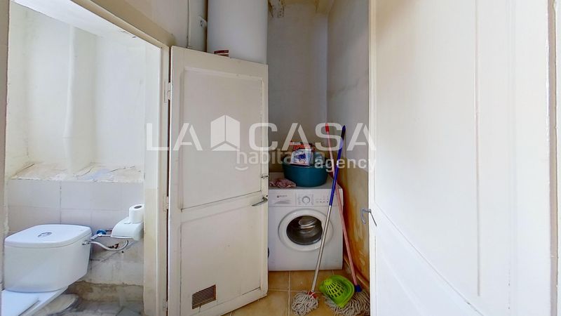 Foto 18af71e4-6c12-4d1a-9b07-2d01cc3e9ba0. Àtic a Raval Barcelona