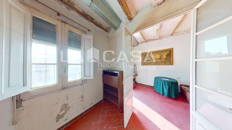 Foto 1a6088e1-cf57-4dc9-8406-8c5622503835. Àtic a Raval Barcelona