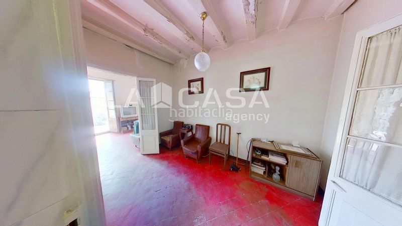 Foto 2412321b-64a5-454d-8f00-c67e8e68eb18. Àtic a Raval Barcelona