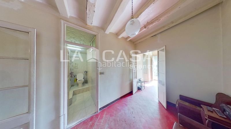 Foto 4b051b4b-ac2d-4476-a271-346a7743e63e. Àtic a Raval Barcelona