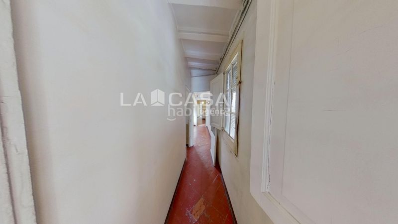 Foto 5aa67b06-463e-44d9-b2f9-94200ea3f65d. Àtic a Raval Barcelona