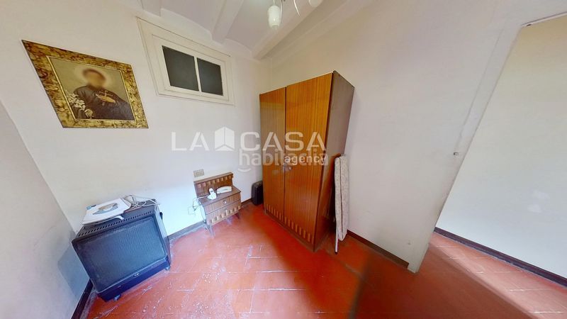 Foto 931640d6-c377-4f1f-b147-958e8369db40. Àtic a Raval Barcelona