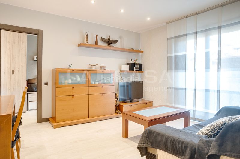 Foto 6bd32063-422f-4c4f-9925-3d4b1cdecf1d. Pis amb calefacció a Provençals del Poblenou Barcelona