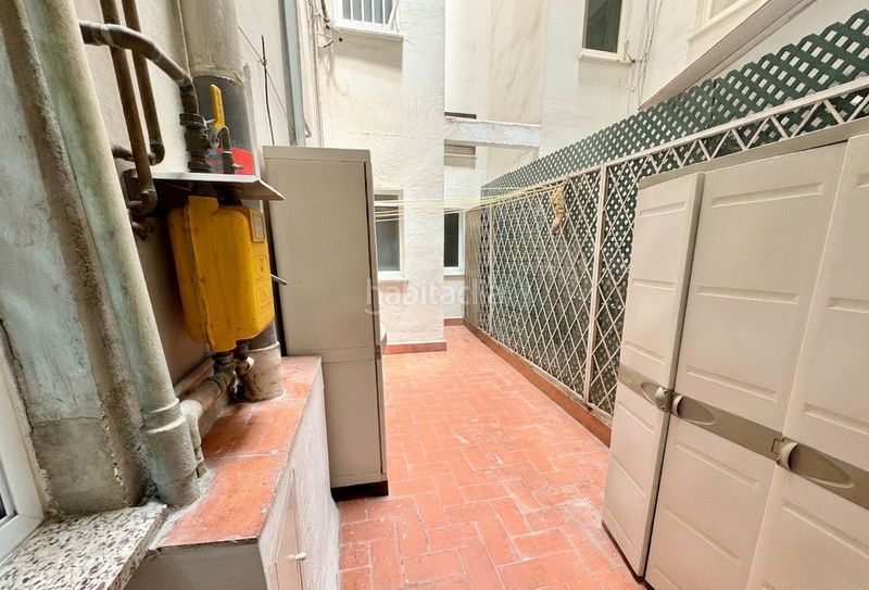 Foto c2b9333d-7cc5-4d5f-98f6-efb032794ff1. Pis a Barri de les Corts Barcelona