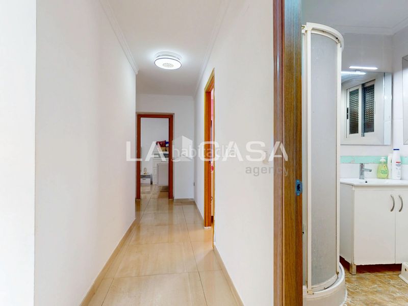 Foto 0a2930fe-46d2-420c-a1de-d90992ee2092. Piso descubre tu nuevo hogar! este encantador piso de 80 m2 en Alfafar