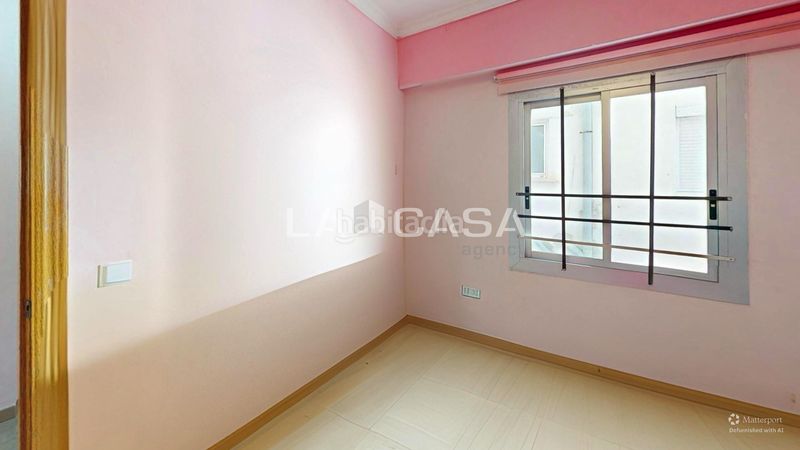 Foto 44e245a5-356e-49d9-a1f5-ea3fddd0b0e1. Piso descubre tu nuevo hogar! este encantador piso de 80 m2 en Alfafar