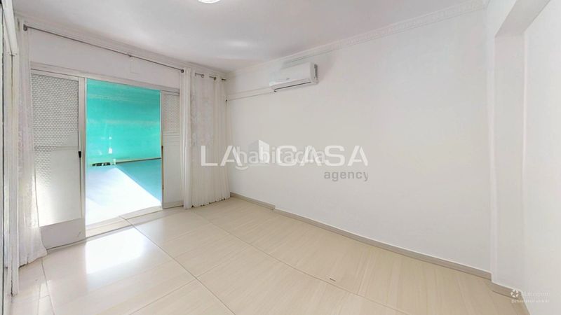 Foto f2ee6ecd-0de5-47e7-91d7-000cd8c3cf2f. Piso descubre tu nuevo hogar! este encantador piso de 80 m2 en Alfafar