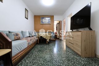 Etagenwohnung in Verdum. Whatsapp paula 602 251150