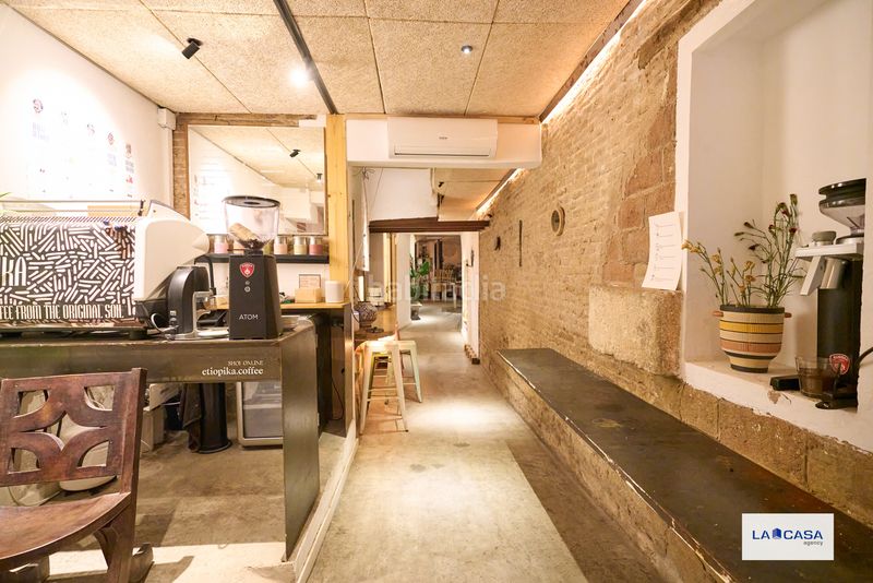 Foto 79718a14-388a-4290-be18-1d5b7959347f. Local comercial a St. Pere - Sta. Caterina - El Born Barcelona