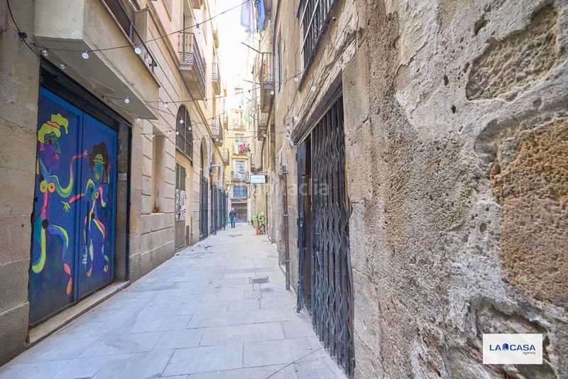 Foto ed6c023b-f87f-4ca4-8ccf-dce4210140c7. Local comercial a St. Pere - Sta. Caterina - El Born Barcelona