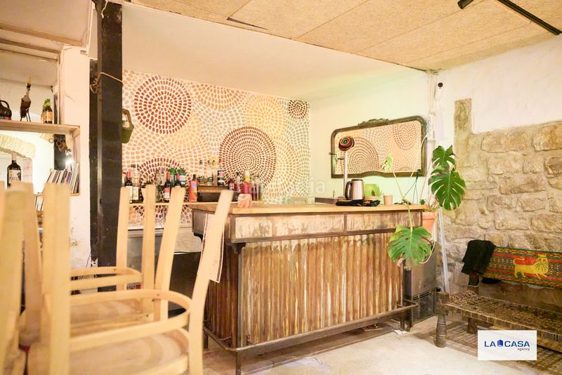 Foto f3b3cf1d-b33f-4832-a56a-15ade0589795. Local comercial a St. Pere - Sta. Caterina - El Born Barcelona