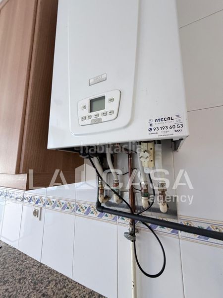 Foto a09b3f9c-38e6-42ba-802f-17f0ec3e0863. Àtic amb calefacció aparcament a Can Rull Sabadell