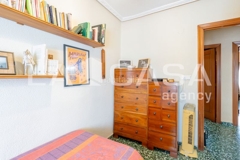 Foto 6a22f59b-03b0-4e93-b8bd-a029a13b483d. Pis a Mestalla Valencia