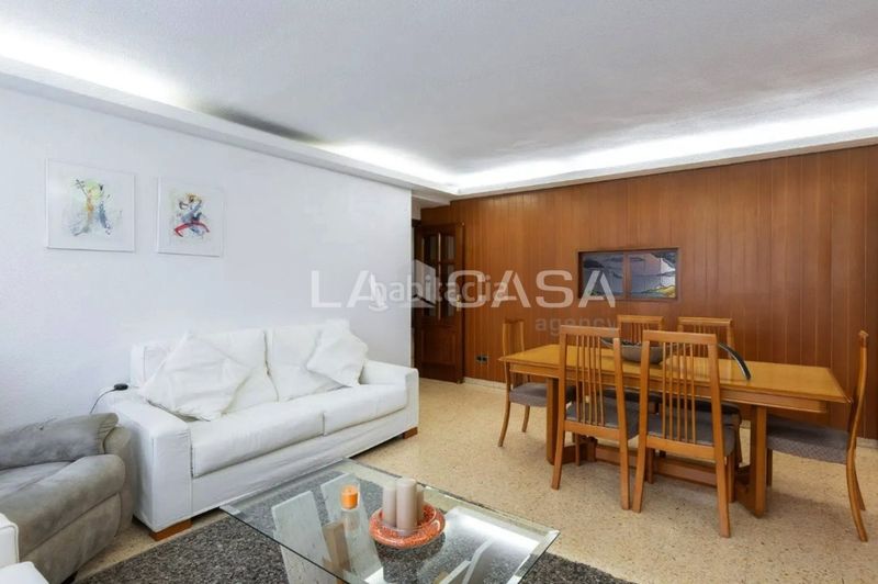 Foto 91b0e1ae-3720-4d1c-9883-d5eb099a7d64. Pis a Malva Rosa Valencia