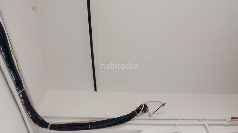 Foto 02a8f8ff-bd26-49c0-9876-8ba47a55c483. Pis a Sants Barcelona