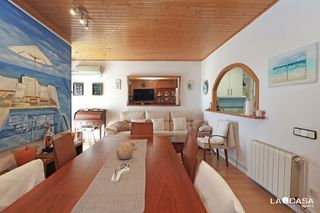 Duplex in Can Clota. Dúplex en venta en calle de josep anselm clavé          josé 635