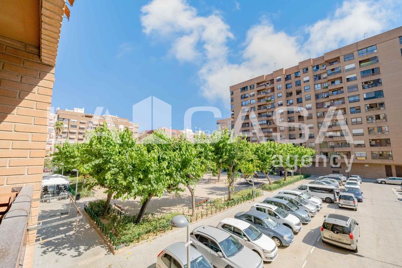 Foto 0e1a27a1-1b24-4968-bd42-dc68f3aadabc. Pis a Beteró Valencia