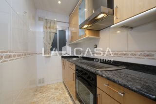Appartement à Carmel. Whatsapp paula 602 251150