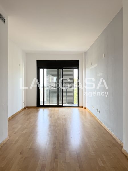 Foto 858c279b-152c-44a8-a697-3d8e74e75fde. Pis amb calefacció aparcament a Premià de Dalt