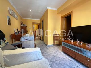 Etagenwohnung in Can Mariner. Piso en venta en calle de roviralta .        rafael625166673