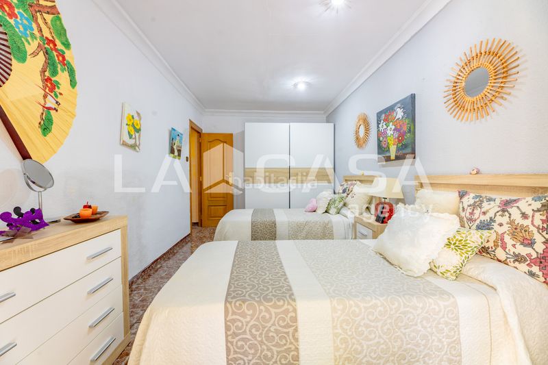 Foto 6d207c19-aaf2-4e39-931a-1be7ba426818. Pis a L´Illa Perduda Valencia
