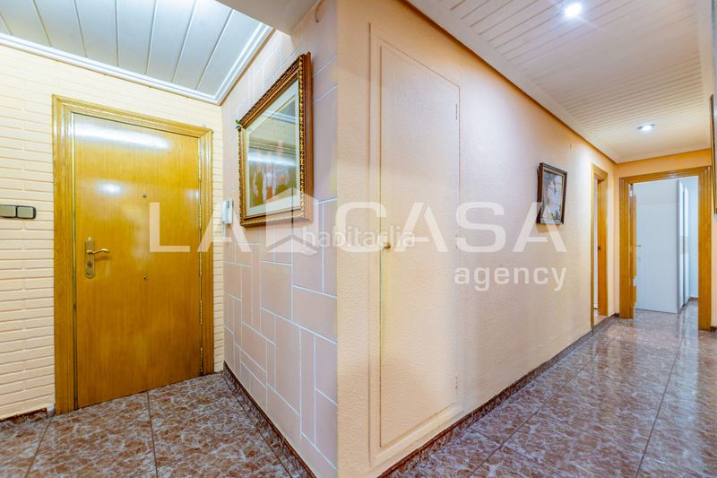 Foto a4f94d0f-8f93-4b3d-a66b-d9c6f7512cf1. Pis a L´Illa Perduda Valencia