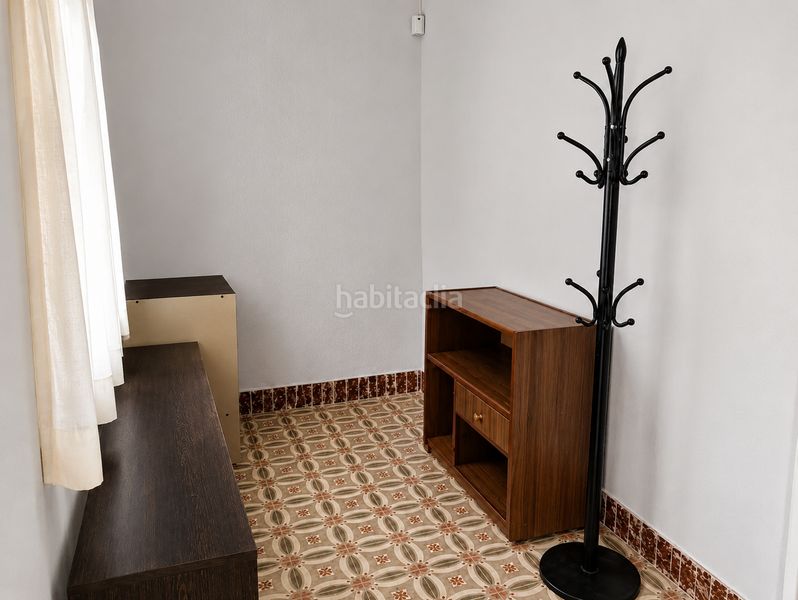Foto 637622be-1a52-4b7d-85bd-49f8ec8e9062. Casa adossada a Vilapicina - Torre Llobeta Barcelona