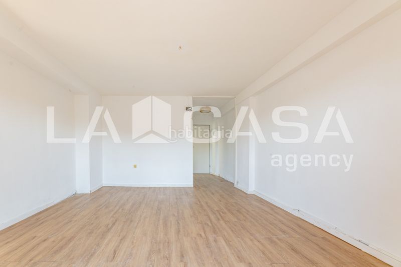 Foto 08f81a76-677e-42e1-be1b-0dfb51dc5edc. Pis a L´Amistat Valencia