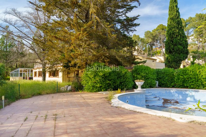Foto b9cbdeb1-3473-4363-aa7a-32c81ccd713b. Xalet amb aparcament a Olivella