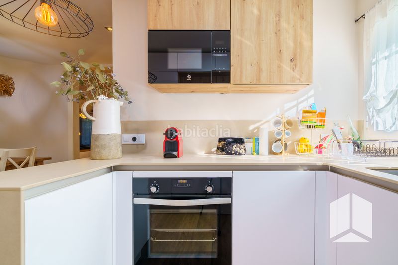 Foto bfddff46-b0e8-45b7-98f3-1fdb574c2225. Casa amb aparcament a Bellamar Castelldefels
