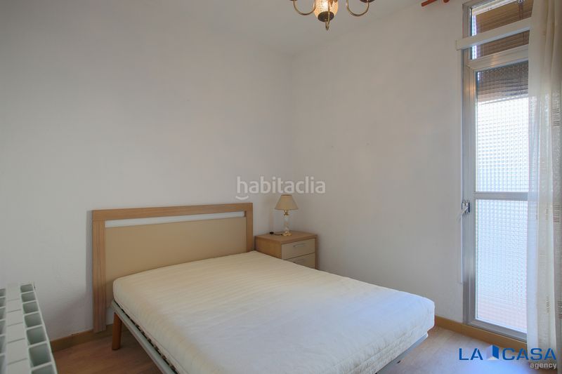 Foto 261ba185-d109-45c4-9107-145d82f68b15. Pis a Sants-Badal Barcelona