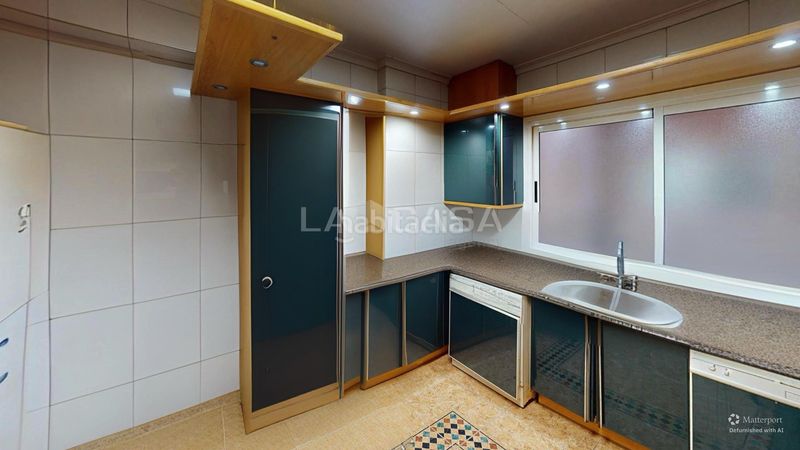 Foto f05df605-507d-401d-8d70-2358894f8f70. Pis a Aiora Valencia