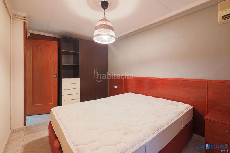 Foto c0e1da42-2c41-40f6-8a69-0954da56e5f8. Pis a Hostafrancs Barcelona
