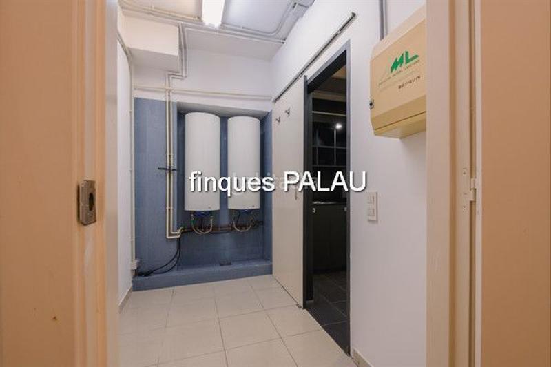 Foto d7c8584a-b9ec-4e0d-838c-8d41f54fe1f3. Local commercial avec chauffage dans Centre Sant Just Desvern