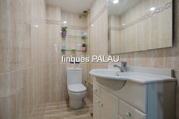 Foto 4867057c-5a78-4499-9676-9e3f5dedb55e. Local comercial a Sant Ramon - Maternitat Barcelona