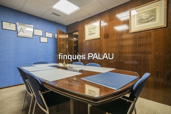 Foto 7b91ad3c-4cf2-4ad0-8326-a6d1c3fb1975. Local comercial a Sant Ramon - Maternitat Barcelona