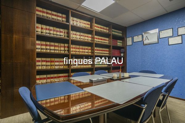Foto 9af2b545-4e03-4ea8-8a08-eeee4c4b3903. Local comercial a Sant Ramon - Maternitat Barcelona