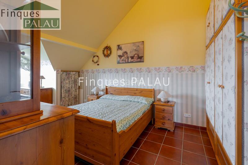 Foto 39c00f1e-a3d0-4c37-95e6-d77594a4ae58. Casa amb calefacció aparcament a La Plana-Bellsoleig Sant Just Desvern