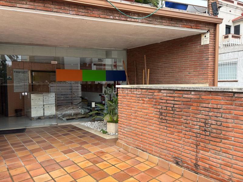 Foto a588e7cc-fe52-4af1-8fa6-4aec49088b11. Location bureau dans Centre Sant Just Desvern