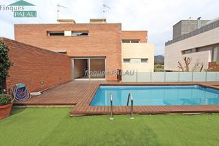 House in Centre. Preciosa casa en can candeler