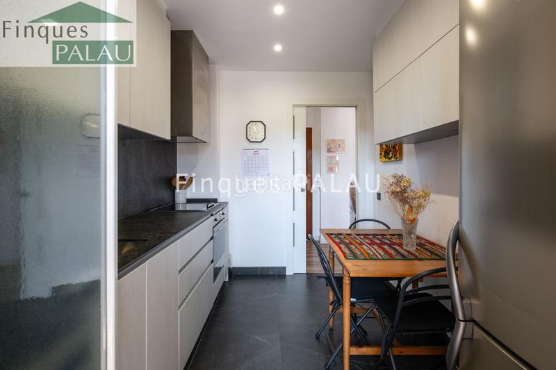 Foto 1ea4d33c-b8ac-46ff-8ec2-38208412fc73. Appartamento con riscaldamento in Roses-Castellbell Sant Feliu de Llobregat