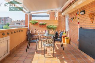 Pis a Roses-Castellbell. Atico duplex en venta en sant feliu de llobregat