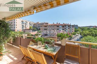 Flat in Roses-Castellbell. Atico duplex en venta en sant feliu de llobregat