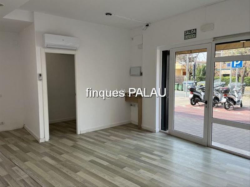 Foto 702a0e1e-d7bf-4c9a-87ad-41caba2158a5. Alquiler local comercial en Centre Sant Just Desvern