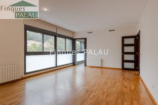 Appartement à Centre. Espectacular vivienda muy amplia en el centro de sant just desve