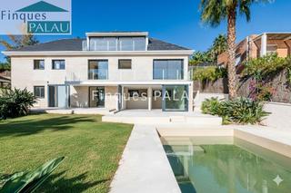 Haus in La Plana-Bellsoleig. Espectacular casa en venta en sant just desvern